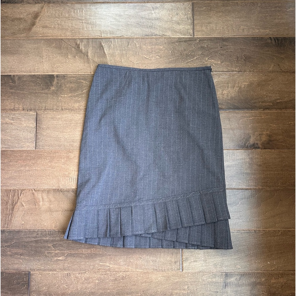 Ann Taylor Loft Pinstripe Pencil Skirt size 6p